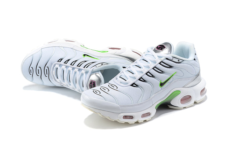 Nike air max plus TN white crome