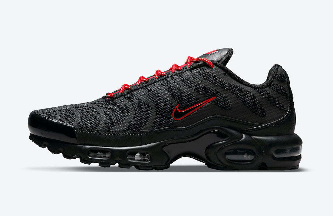 Nike air max plus TN “Black Reflective”