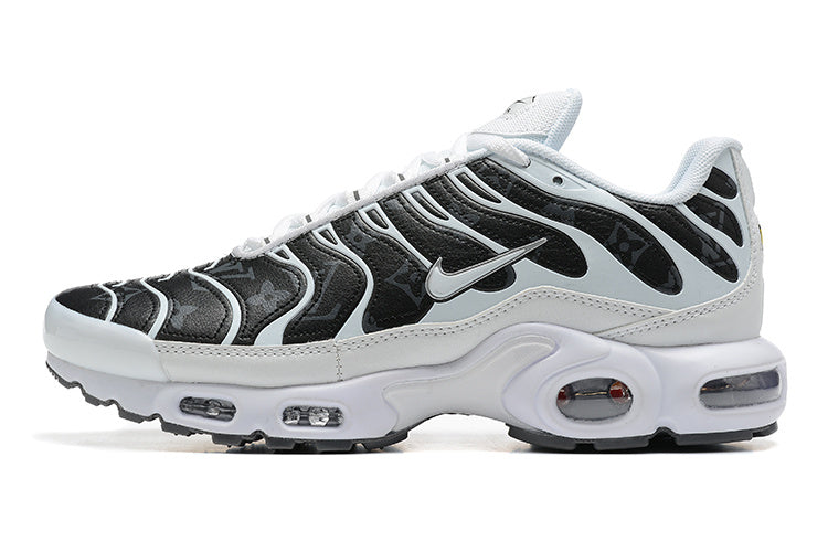 Nike air max plus TN X louis vuitton reverse panda