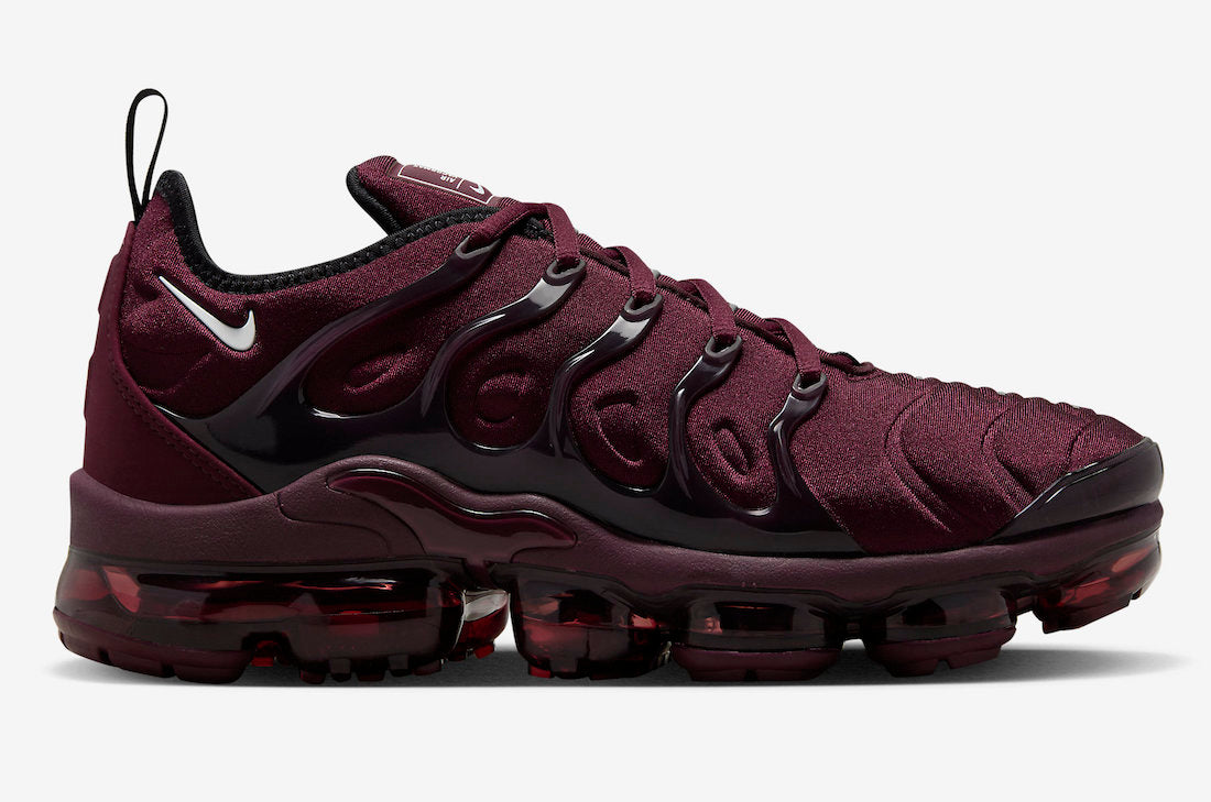 Nike air vapormax plus wine