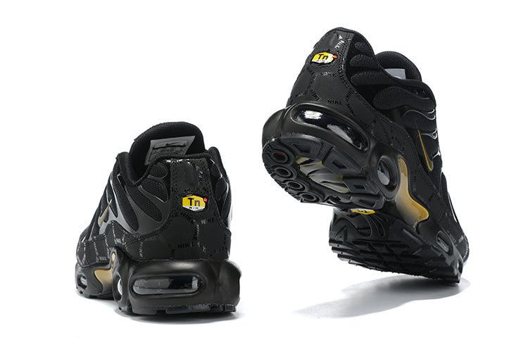 Nike air max plus TN golden black