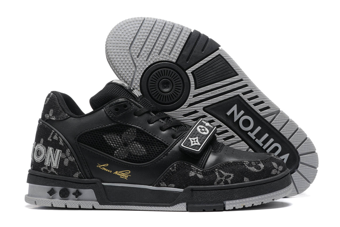 Louis Vuitton Trainer Sneaker 2 Black