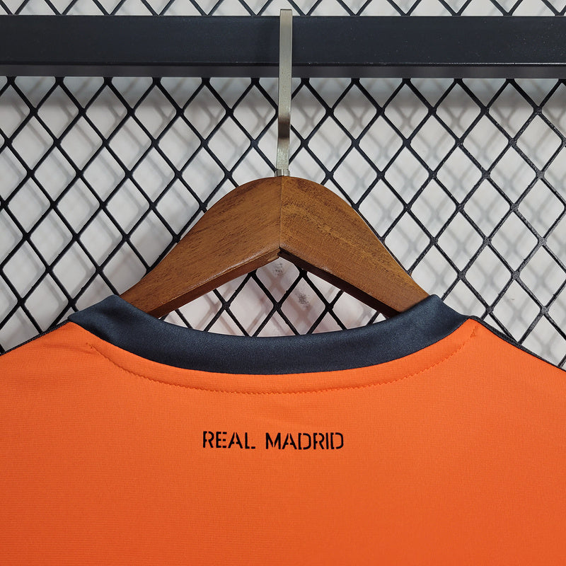 Retro real madrid away 2 13/14