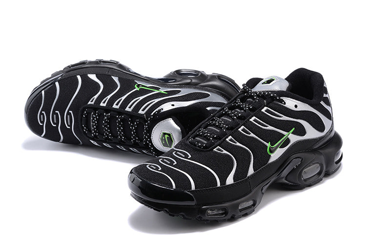 Nike air max plus TN black crome