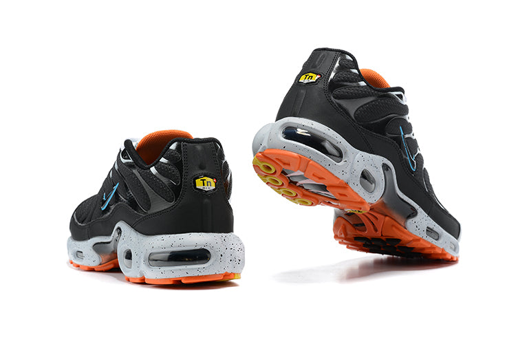 Nike air max plus TN black orange