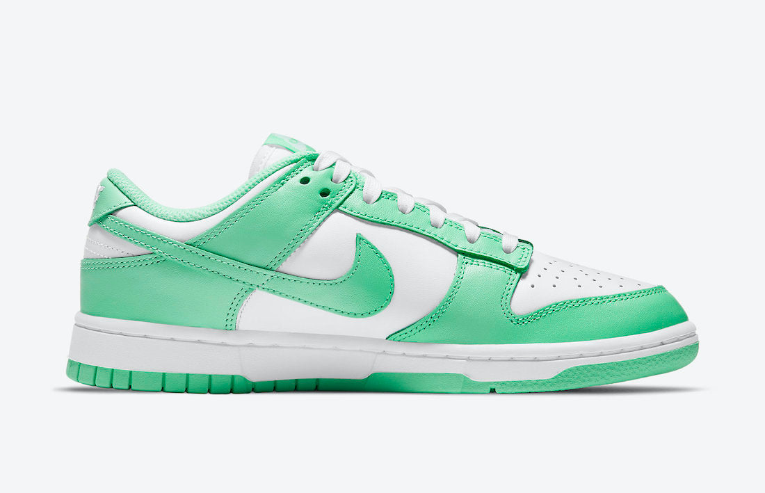 Nike dunk low Green Glow