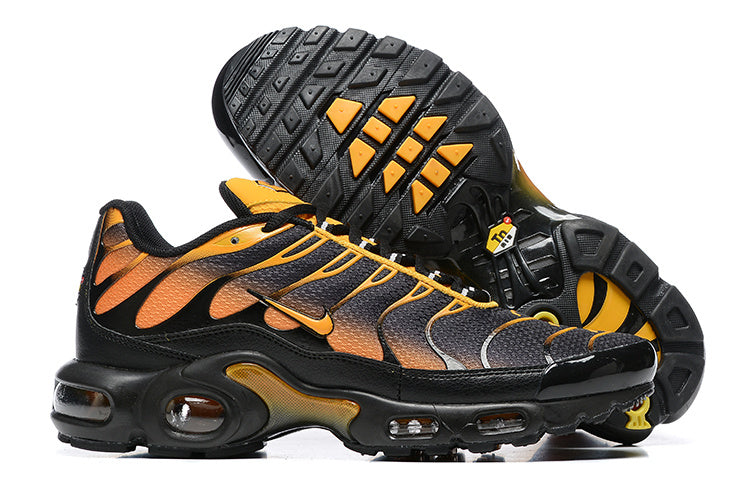 Nike air max plus TN black orange