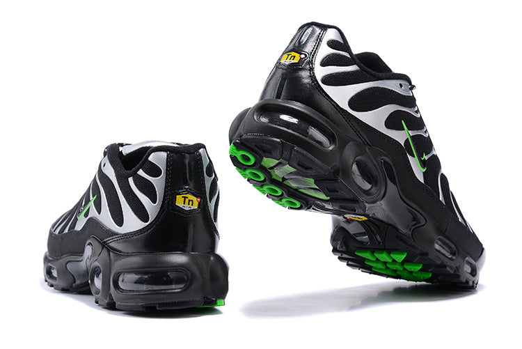 Nike air max plus TN black crome