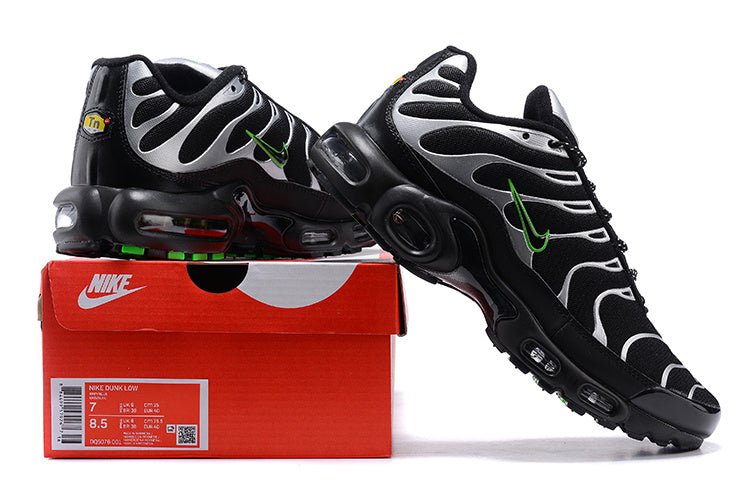 Nike air max plus TN black crome