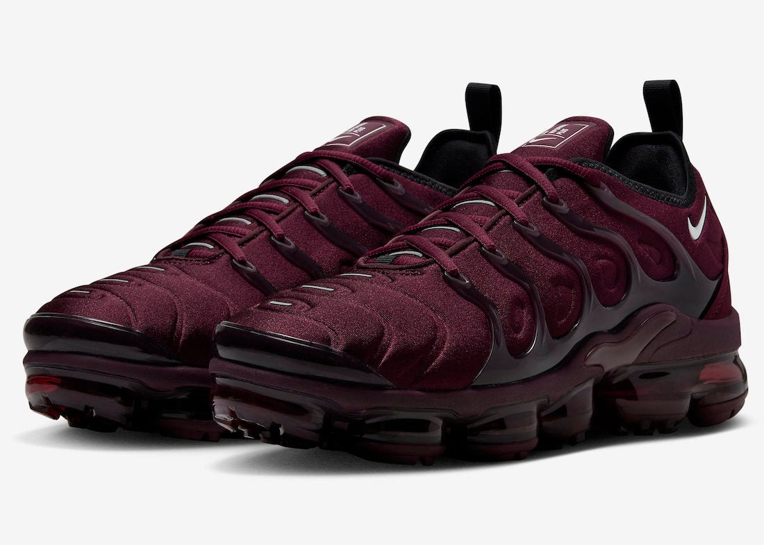 Nike air vapormax plus wine