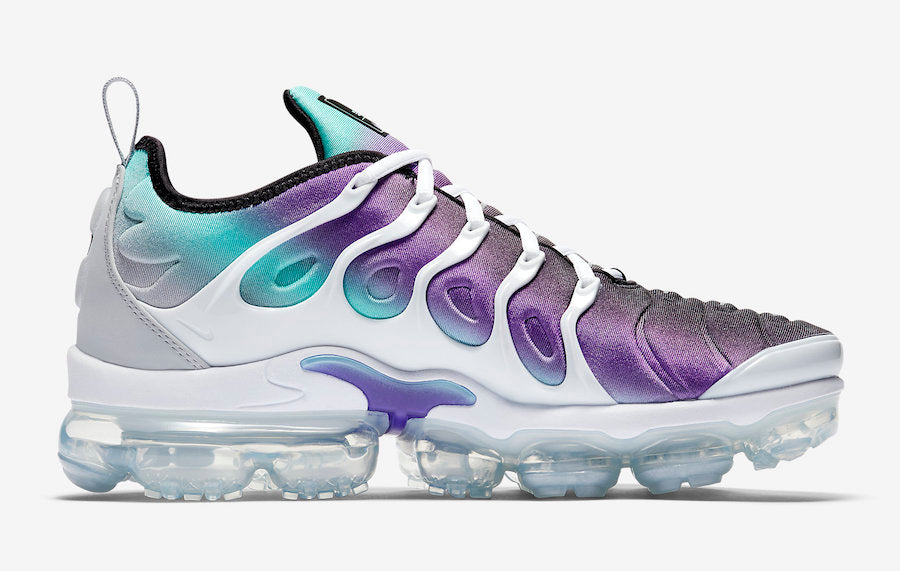 Nike air vapormax plus galaxy