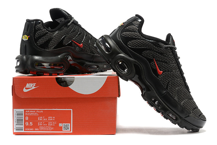 Nike air max plus TN carbon red