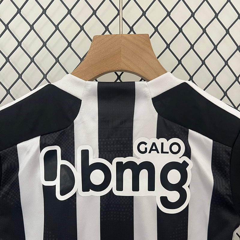 Conjunto kids atlético mineiro