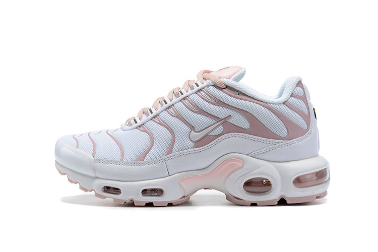 Nike air max plus TN light pink