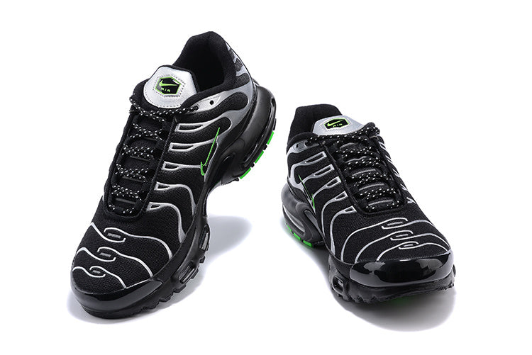 Nike air max plus TN black crome