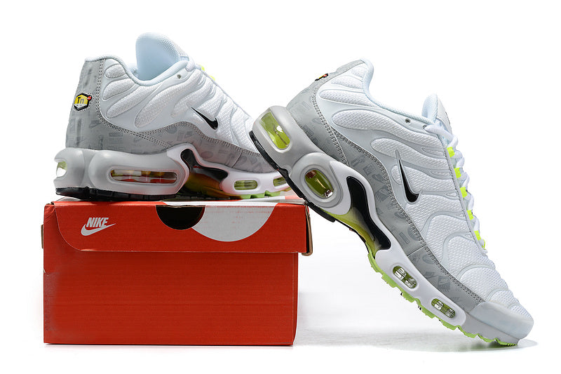 Nike air max plus TN white green