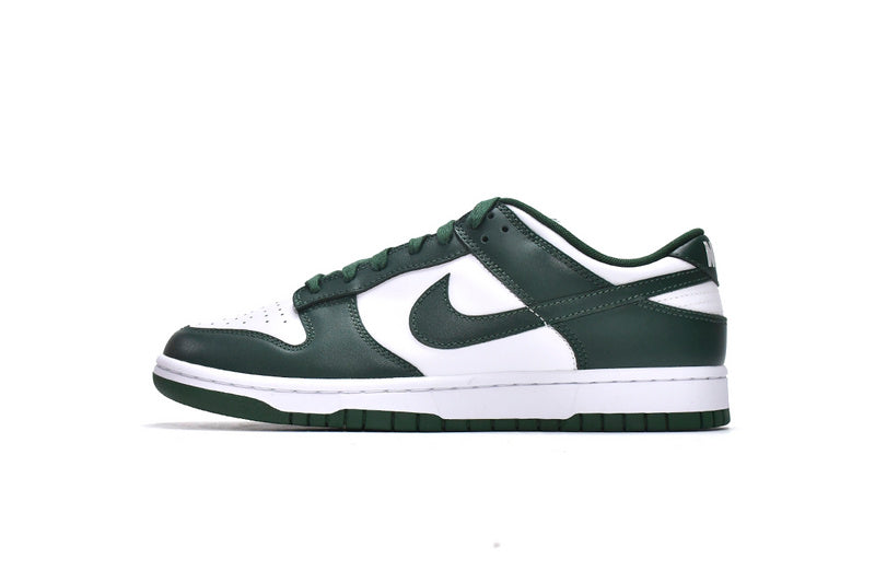 Nike dunk low Varsity green