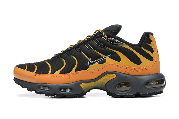 Nike air max plus TN black orange