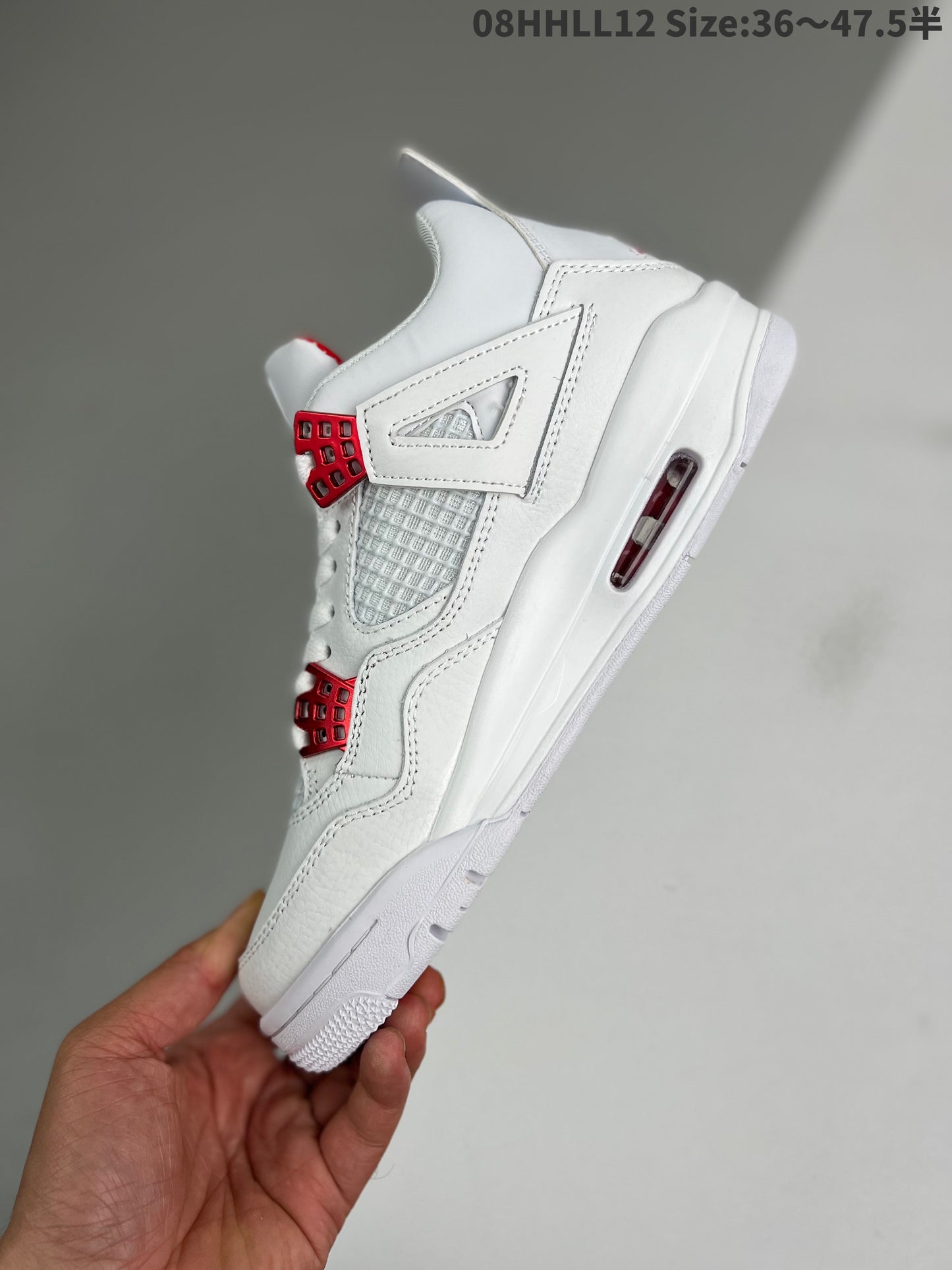 Nike Air Jordan 4 Retro "Red Chrome"