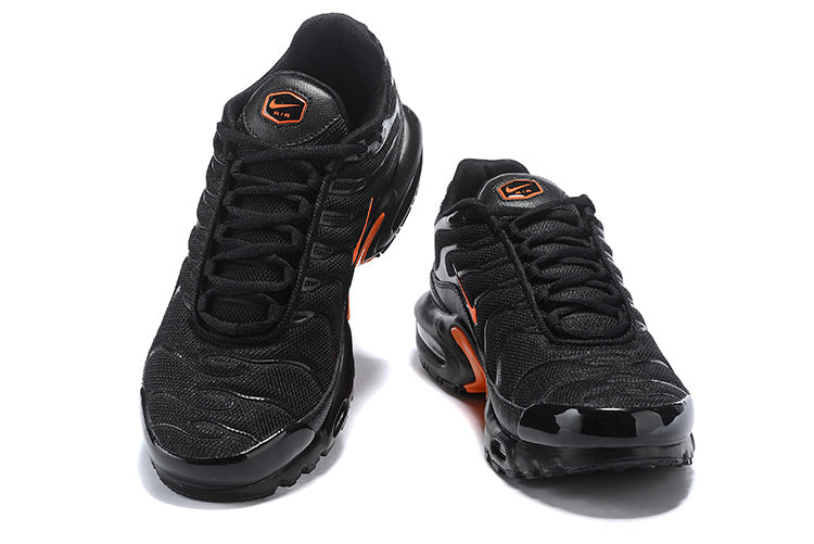 Nike air max plus TN black orange