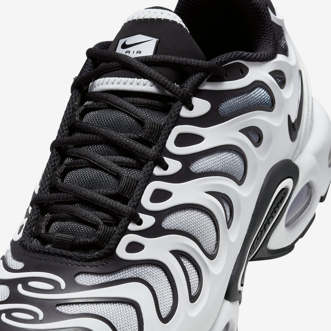 Nike air max plus drift panda