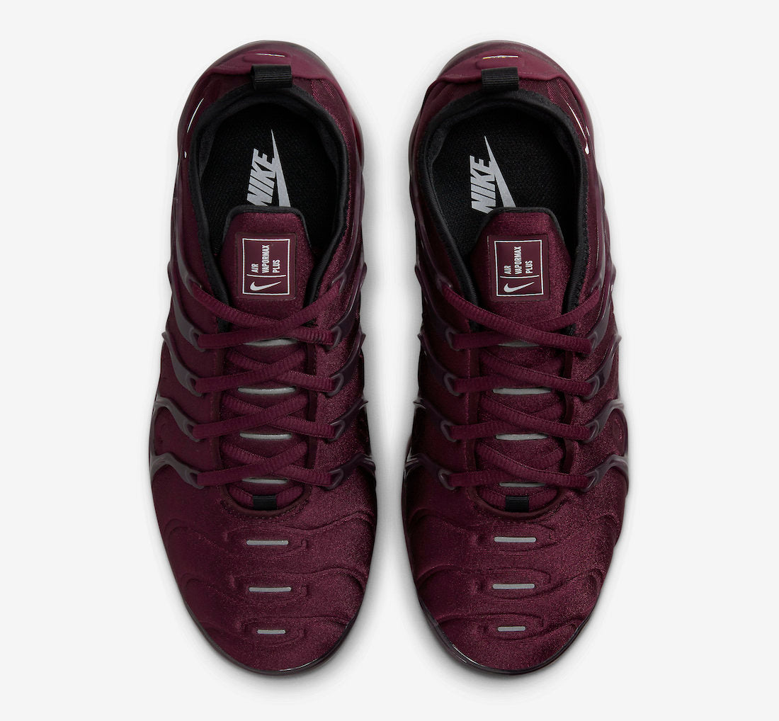 Nike air vapormax plus wine