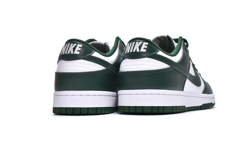 Nike dunk low Varsity green