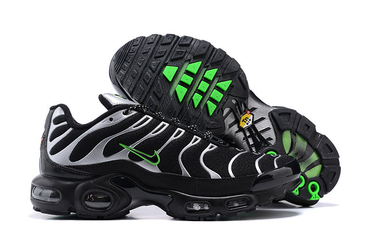 Nike air max plus TN black crome